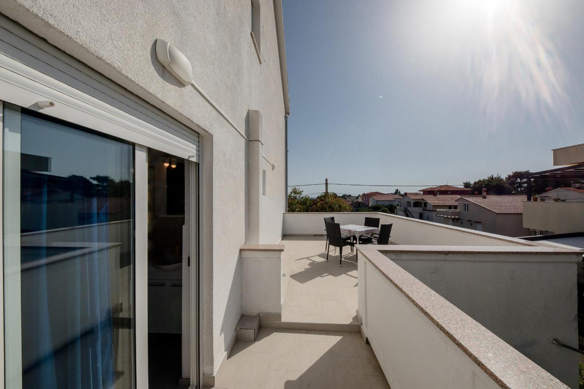 Apartments Mladenka In Banjol Phòng bức ảnh